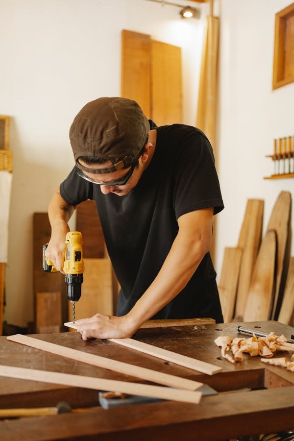 Aménager un atelier de bricolage : solutions pratiques et efficaces